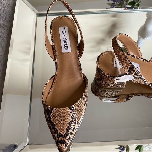 Steve Madden snake print, block heel sling back - Picture 2 of 4